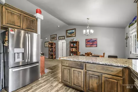 Other - 813 Hawk Ct, Jerome, ID 83338 photo 3 of 5
