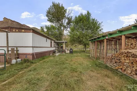 210 Agate Dr, Salmon, ID 83467 photo 5