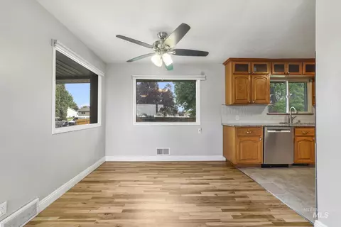 Other - 214 E 16th Ave, Jerome, ID 83338 photo 3 of 11