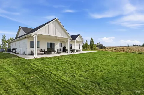Exterior - 7490 El Paso Rd, Caldwell, ID 83607 photo 6 of 13