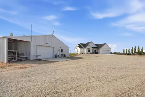 Exterior - 7490 El Paso Rd, Caldwell, ID 83607 photo 9 of 13