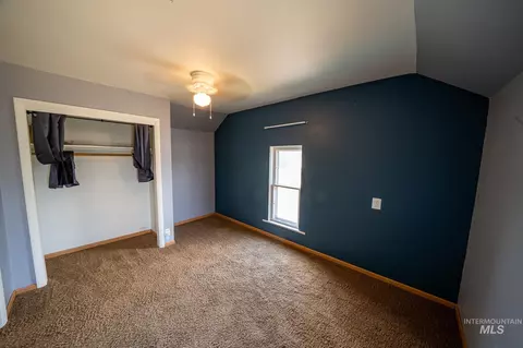 Bedroom - 712 3rd Ave, Nezperce, ID 83543 photo 4 of 4