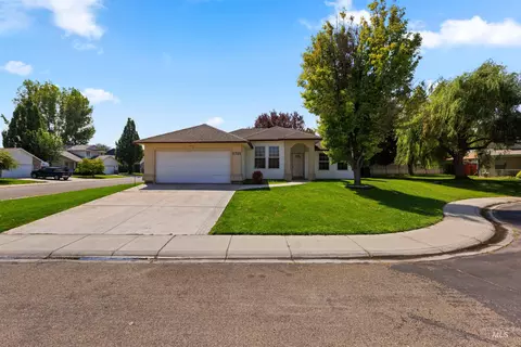 1711 Cashew Ct, Nampa, ID 83651