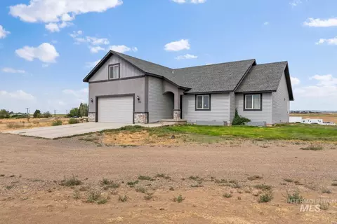 523 N 250 E, Shoshone, ID 83352