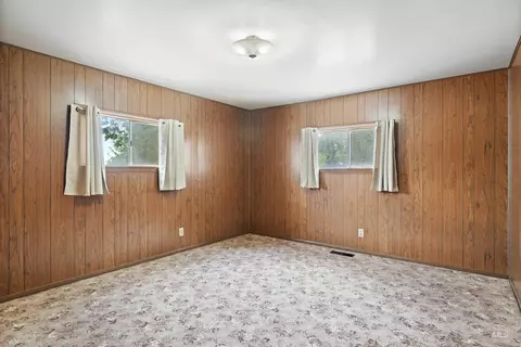 Bedroom - 281 Lois St, Twin Falls, ID 83301 photo 1 of 4