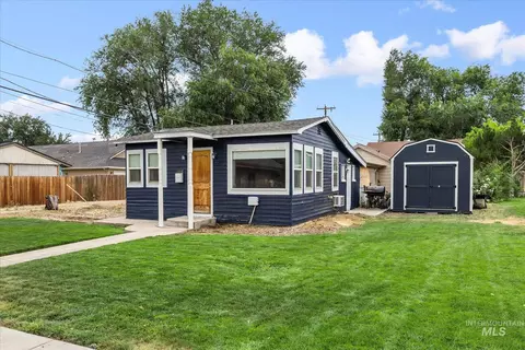 716 E Sherman Ave, Nampa, ID 83686
