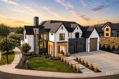 6509 Big Wood Way, Star, ID 83669