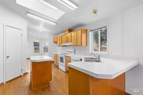 Kitchen - 410 E Custer St, Mackay, ID 83251 photo 2 of 5
