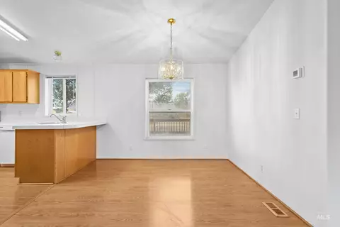 Dining - 410 E Custer St, Mackay, ID 83251 photo 1 of 2