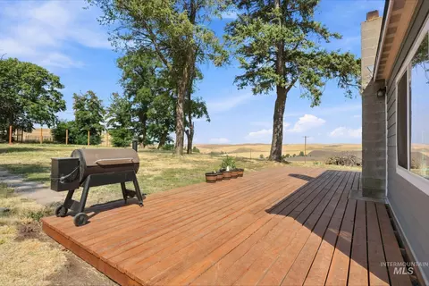 Exterior - 16078 Hoffman Rd, Kendrick, ID 83537 photo 6 of 21