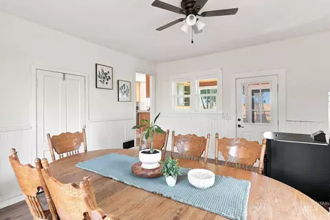 Dining - 16078 Hoffman Rd, Kendrick, ID 83537 photo 3 of 4