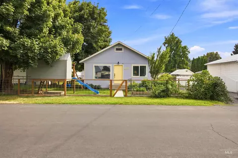 1232 1232 12 Grelle Ave, Lewiston, ID 83501