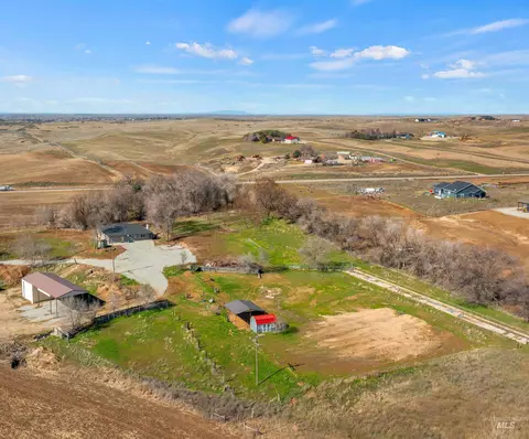 View/Area - 29862 Emmett Rd, Caldwell, ID 83607 photo 3 of 6
