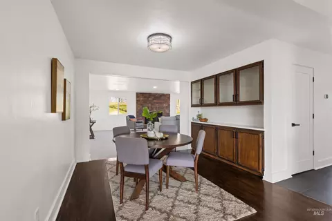 Dining - 29862 Emmett Rd, Caldwell, ID 83607 photo 2 of 2