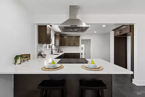 Kitchen - 29862 Emmett Rd, Caldwell, ID 83607 photo 3 of 7