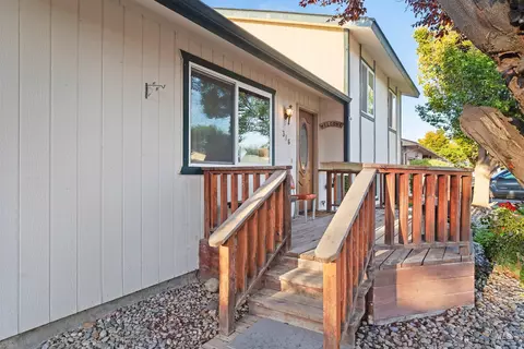 Exterior - 386 Crestview Dr, Twin Falls, ID 83301 photo 1 of 7