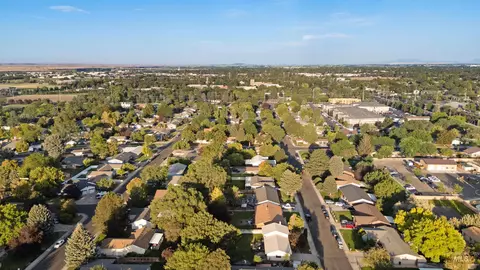 View/Area - 386 Crestview Dr, Twin Falls, ID 83301 photo 2 of 6