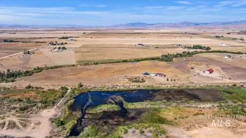 135 N 30 E, Fairfield, ID 83327 photo 3