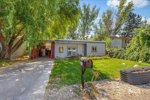 3213 W Edgemoor Rd, Boise, ID 83703