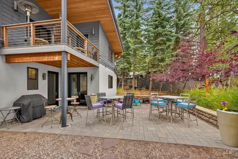 Exterior - 520 E Lenora, Mccall, ID 83638 photo 5 of 7