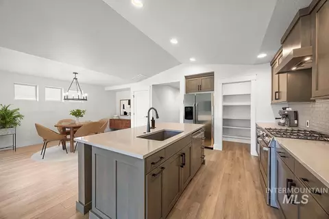 Kitchen - 3694 E Cedarhurst Ln, Meridian, ID 83642 photo 3 of 3