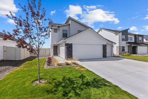 Exterior - 2747 E Valley Wind St, Kuna, ID 83634 photo 3 of 9