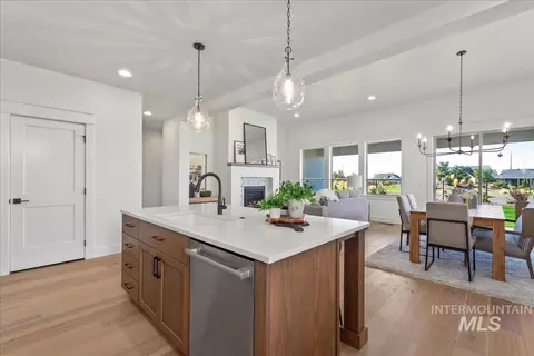 Kitchen - 7315 Brown Way, Eagle, ID 83629 photo 3 of 6