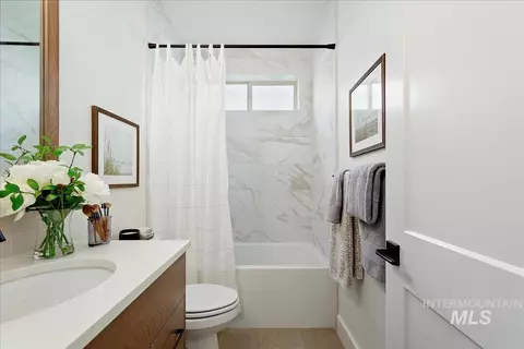 Bath - 7315 Brown Way, Eagle, ID 83629 photo 11 of 14