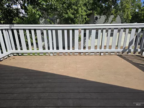 Exterior - 1122 2nd Ave S, Payette, ID 83661 photo 6 of 7