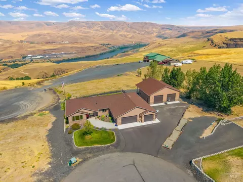 View/Area - 705 Talons Ct, Lewiston, ID 83501 photo 2 of 8
