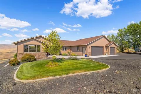 Exterior - 705 Talons Ct, Lewiston, ID 83501 photo 2 of 10