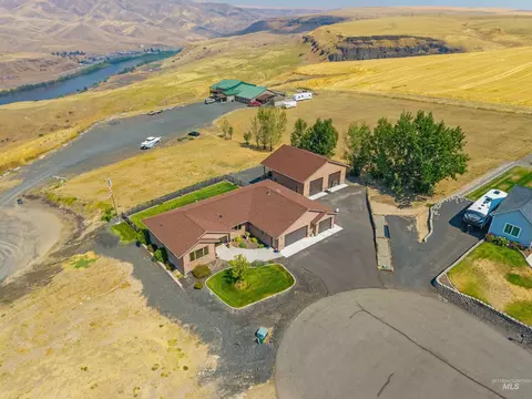 View/Area - 705 Talons Ct, Lewiston, ID 83501 photo 1 of 8