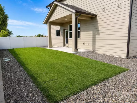 Exterior - 788 S Cassandra Ave, Kuna, ID 83634 photo 2 of 3