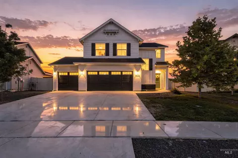 7809 E Flyway St, Nampa, ID 83687