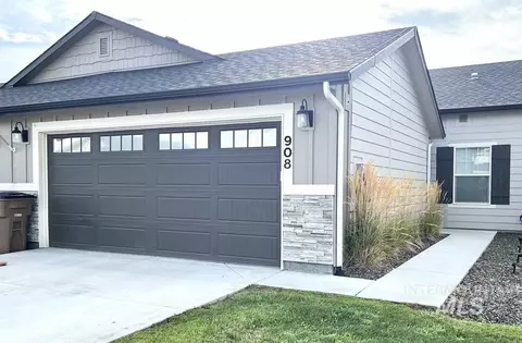 908 S Beaver Creek Way, Emmett, ID 83617