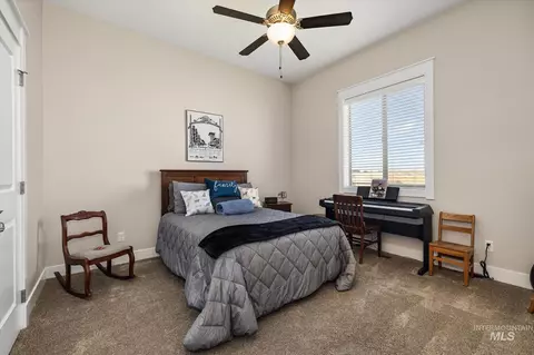 Bedroom - 10060 N Hwy 16, Eagle, ID 83616 photo 4 of 4