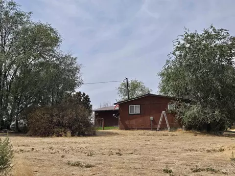 3783 Vista Dr, Ontario, OR 97914