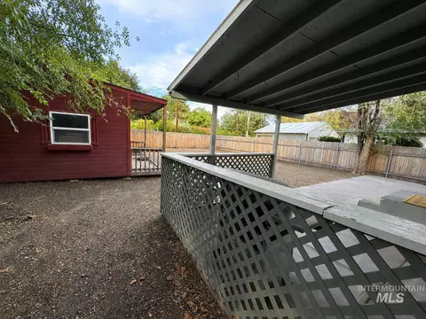 Exterior - 520 S 3rd E, Mountain Home, ID 83647 photo 8 of 18