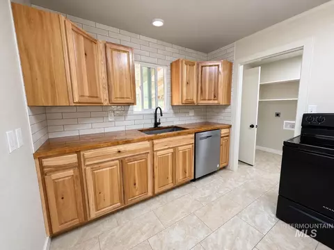 Other - 520 S 3rd E, Mountain Home, ID 83647 photo 3 of 14