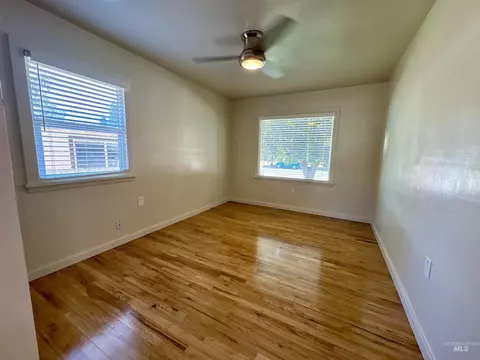 Bedroom - 520 S 3rd E, Mountain Home, ID 83647 photo 4 of 7