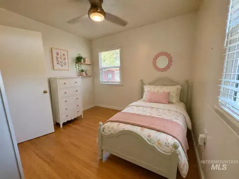 Bedroom - 520 S 3rd E, Mountain Home, ID 83647 photo 2 of 7