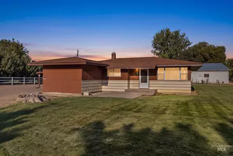 8034 N Pennsylvania Ave, Fruitland, ID 83619