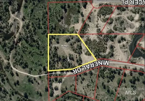 2 Nn Mineral Dr, Cascade, ID 83611 photo 3