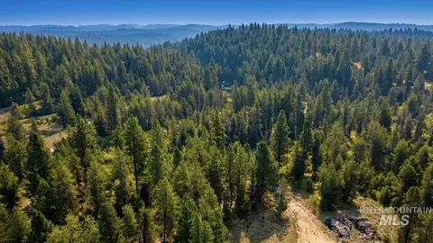2 Nn Mineral Dr, Cascade, ID 83611 photo 8