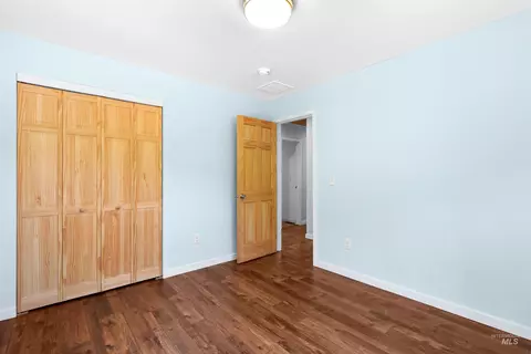 Bedroom - 4301 Carter Pack Rd, Buhl, ID 83316 photo 2 of 3