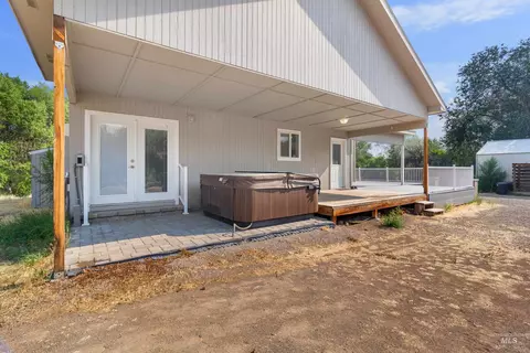 Exterior - 4301 Carter Pack Rd, Buhl, ID 83316 photo 3 of 11