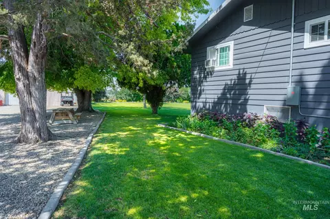 Exterior - 683 That Rd, Weiser, ID 83672 photo 7 of 15