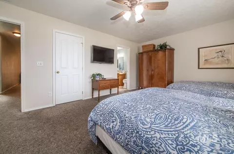 Bedroom - 2584 W 8th St, Weiser, ID 83672 photo 2 of 5