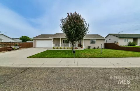 Exterior - 2584 W 8th St, Weiser, ID 83672 photo 1 of 11