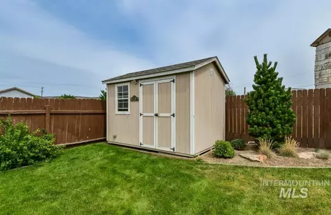 Exterior - 2584 W 8th St, Weiser, ID 83672 photo 7 of 11